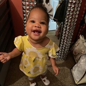 Meet your Posher, Mimi